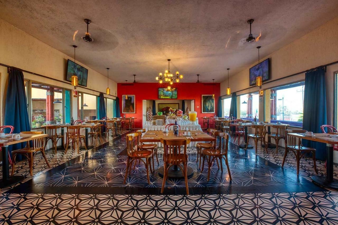 Hotel Los Patios Cabo San Lucas Luaran gambar